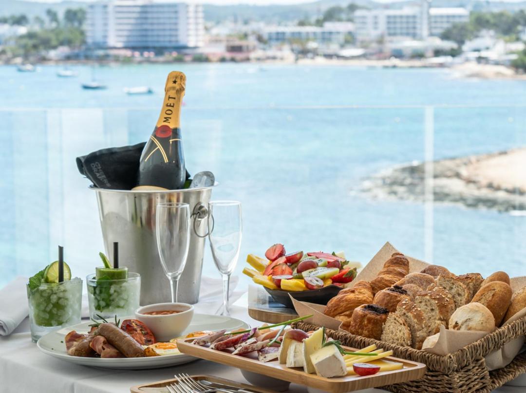 Els Pins Resort & Spa - Emar Hotels San Antonio  Bagian luar foto