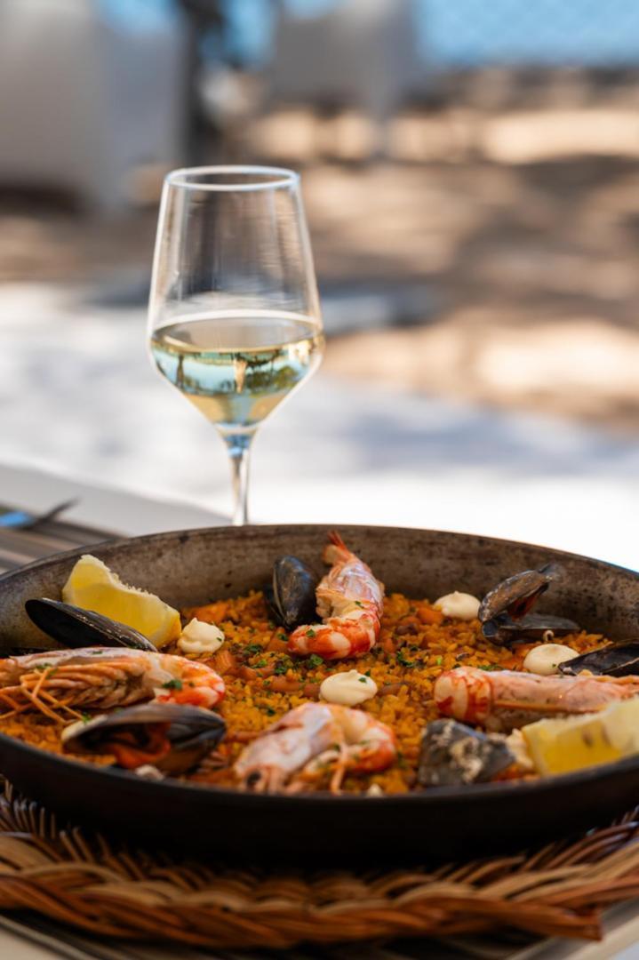 Els Pins Resort & Spa - Emar Hotels San Antonio  Bagian luar foto